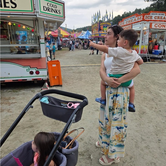 Meet your Posher, Danielle - Picture 10 of 16